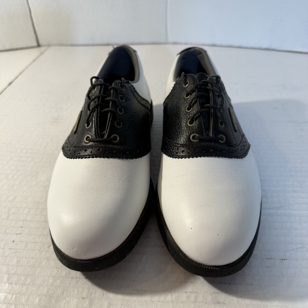 Foot-Joy  Golf Shoes Mens 8M Soft-Joys Style # 53892‎ White Black Spikeless EUC